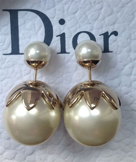 Dior tribal earrings real pearl